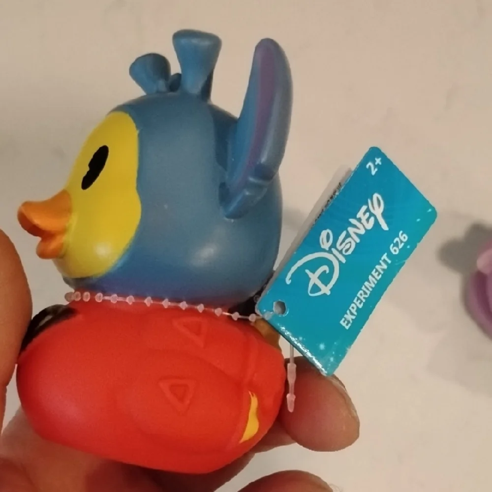 Disney Duck Action Figures - Angel And Experiment 626 Stitch
